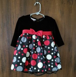 Velvet black and red long sleeve party dress